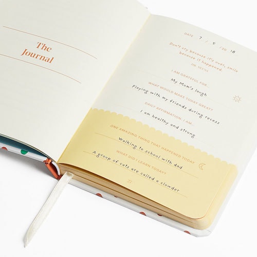 The Five Minute Journal: A Happier You in 5 minutes a day  Original  Creator of The Five Minute Journal - Simple Daily Format - Increase  Gratitude & Happiness, Gratitude List, Yellow 